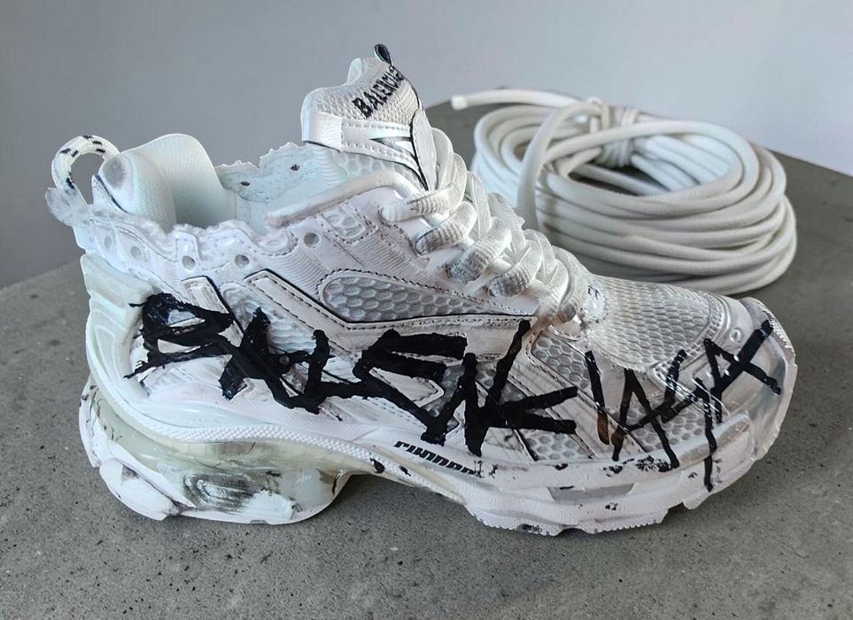 Balenciaga Runner Graffiti White 36 sneakersy