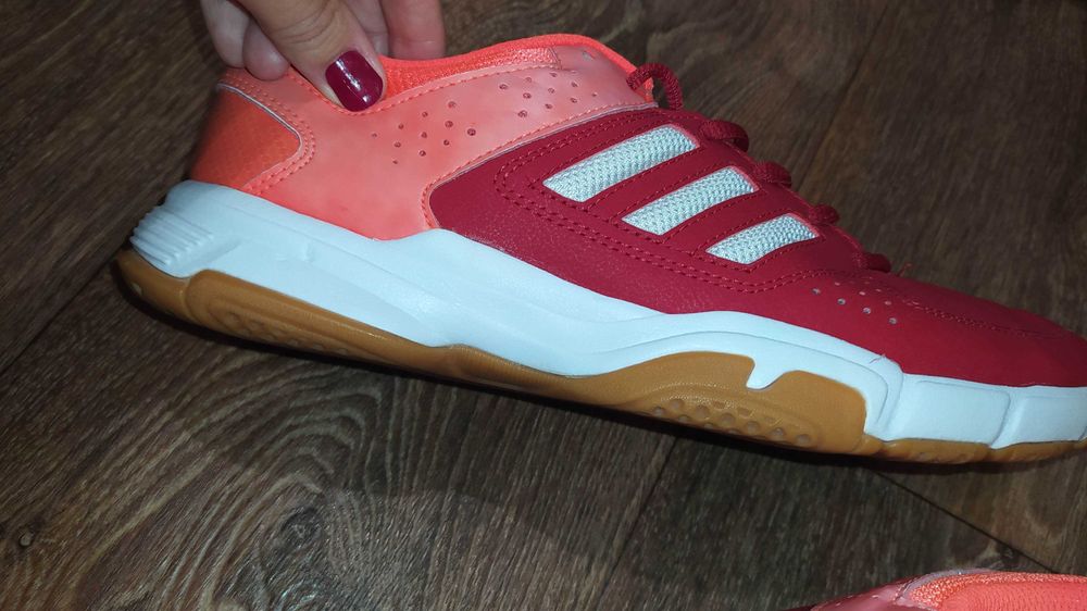 Кроссовки Adidas р.42 Оригинал.: 880 грн. - Другие кроссовки Кременчуг ...