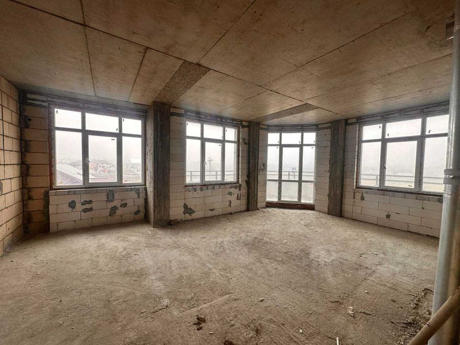 Продам 1 кімнатну квартиру в клубному будинку. Власне опалення АОГВ