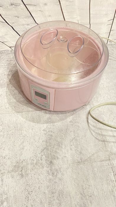 Йогуртниця 399 грн