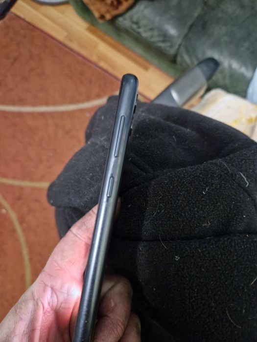 Продам телефон samsung Galaxy A04/64GB