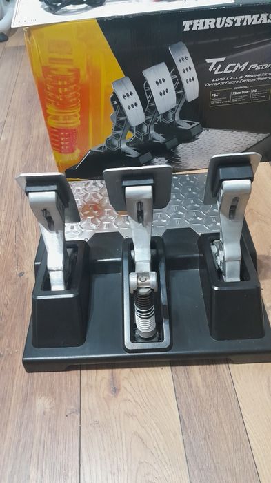 Manipulatory Thrustmaster TLCM