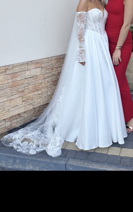 Sukienka ślubna + welon