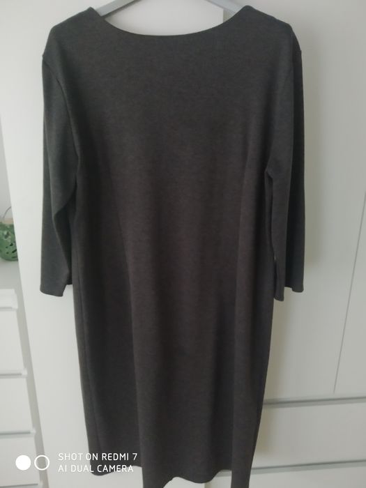 Sukienka z dzianiny rozmiar 20