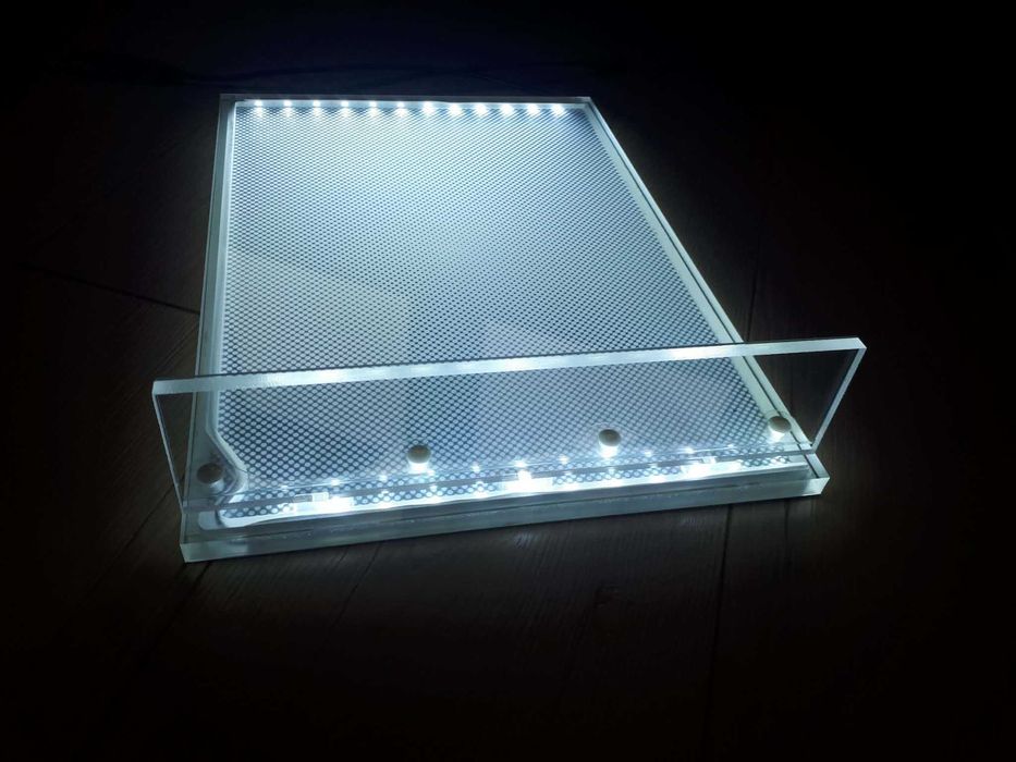 mata LED z zasilaczem