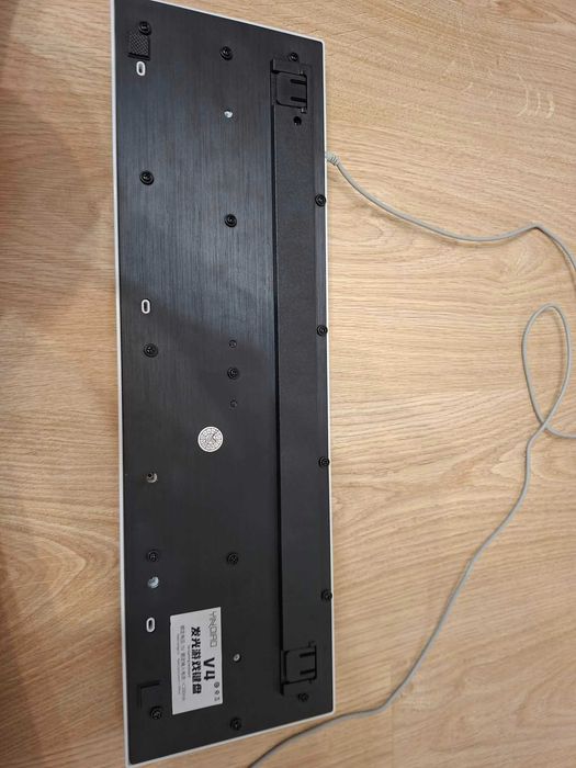 Klawiatura mechaniczna YINBIAO V4