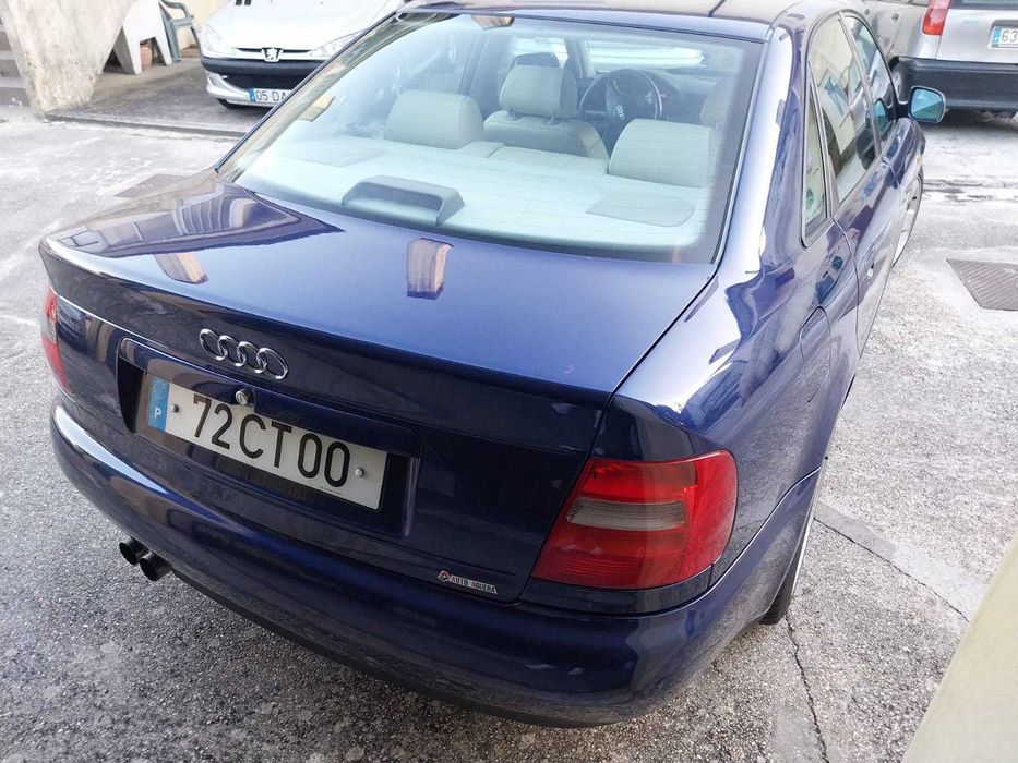 Audi A4 v6 a gasolina