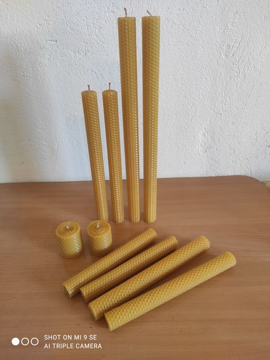 Воскові свічки з вощини