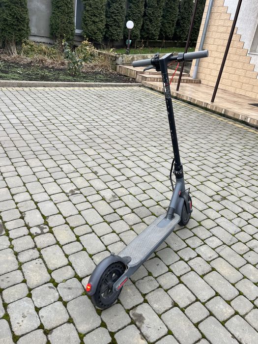 Срочно Xiaomi Mi Pro 2 Electric Scooter