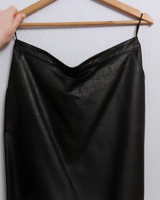 Спідниця з екошкіри New Look