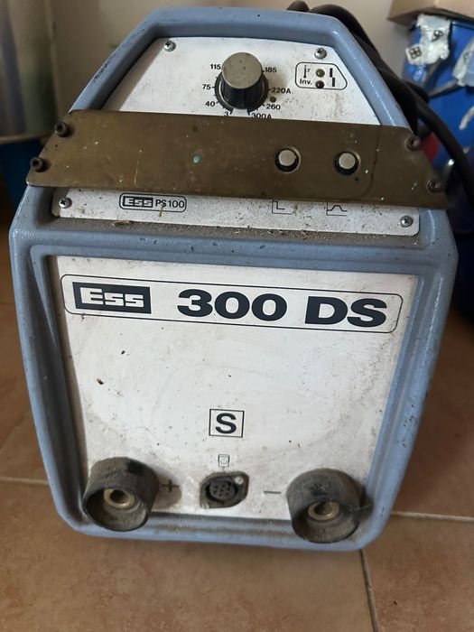Spawarka ESS 300DS spawarka