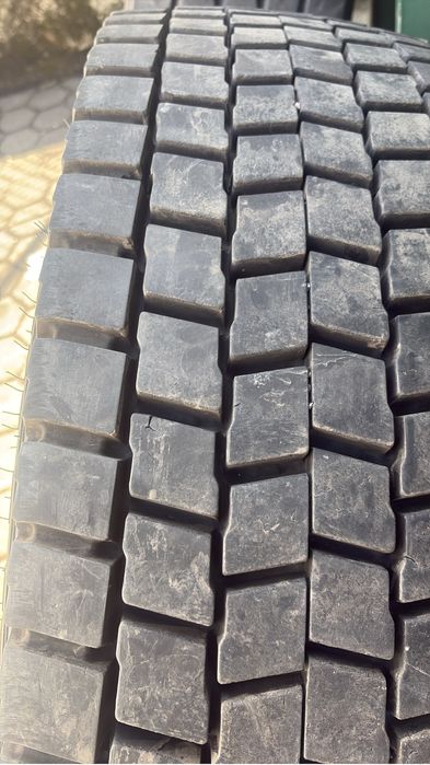 Pneus de camiao 315/80R22,5 /385/65R22,5