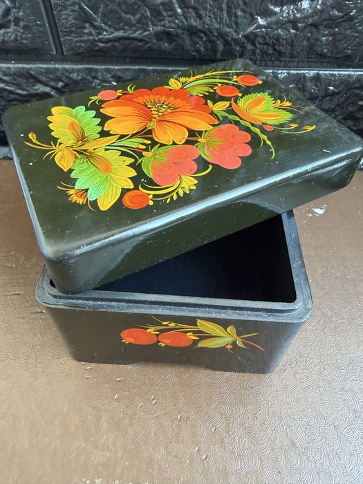 Для весілля або в користування шкатулка