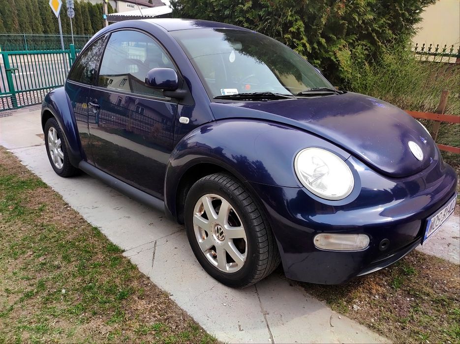 Volkswagen New Beetle  2 litry benzyna