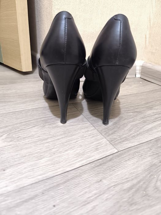 Туфлі tods жіночі