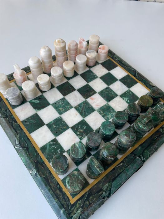 Jogo de Xadrez Vintage em pedra feito à mão