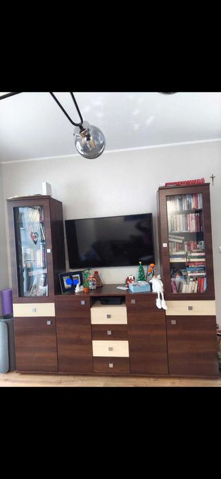 Meble salon (komoda + 2 witryny)