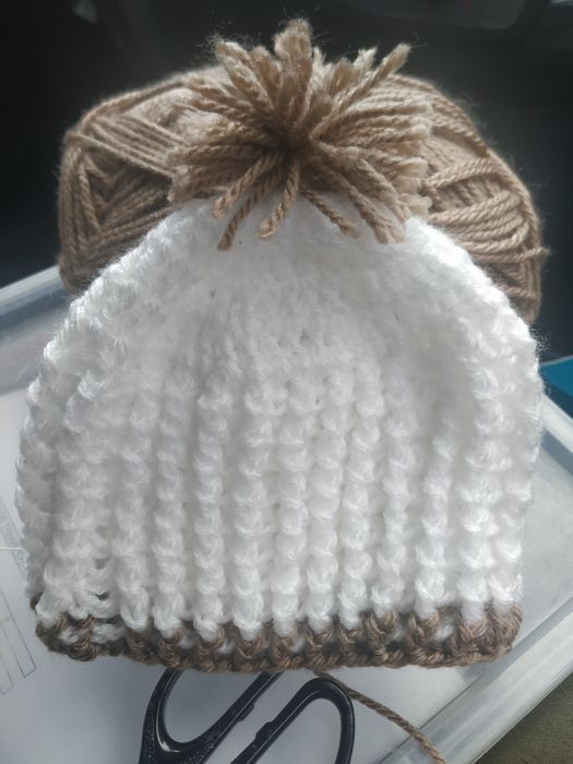 Gorros bebê, desde recém nascido.