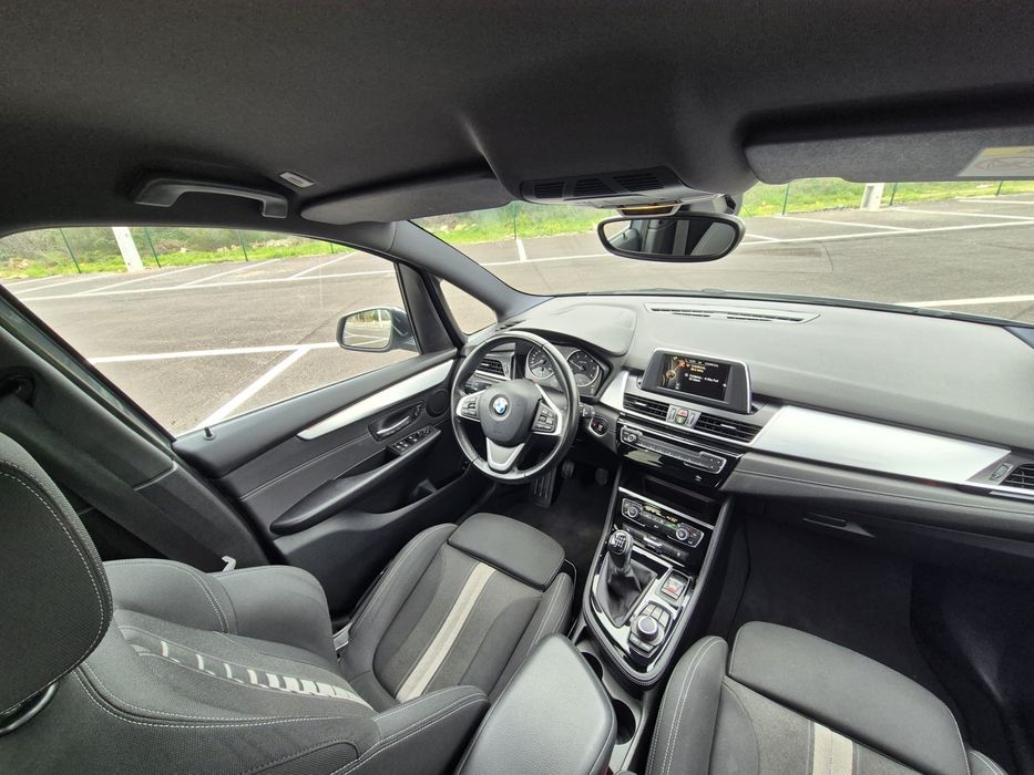 BMW 216 sport 7 lugares