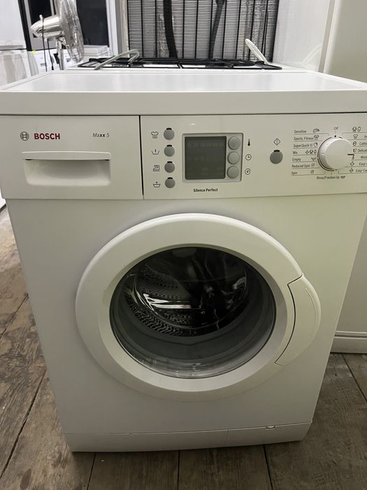 Стиралка BOSCH . Пральна машина . Стиральная машина