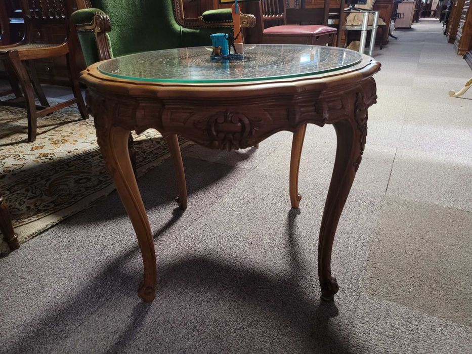Mesa de centro antiga, em madeira maciça e palhinha - óptimo