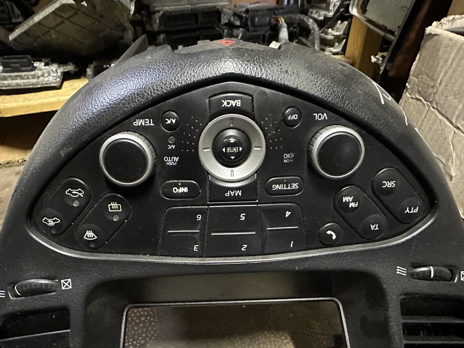 Блок управління кліматом Nissan Primera P12 28395av611 28395av610