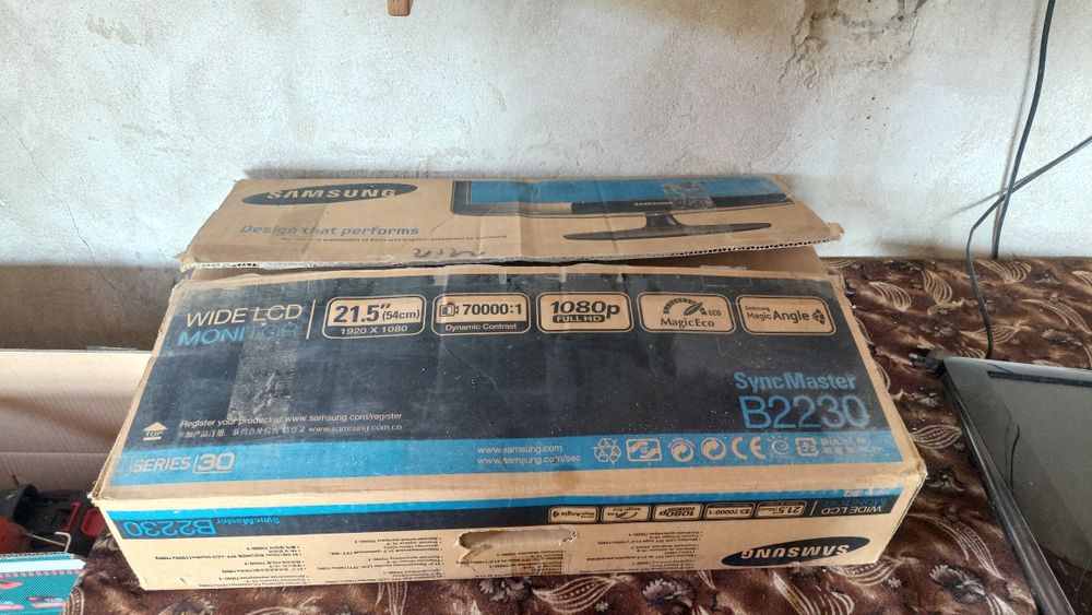Монітор самсунг.