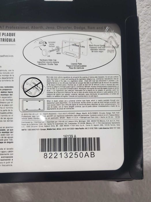 Рамка номерного знака Mopar 82213250AB для Chrysler 200