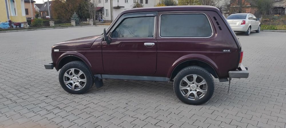 Продам Ваз21214.