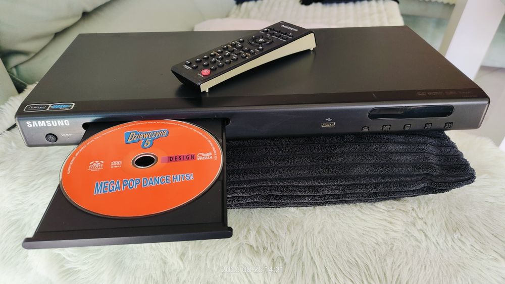 Odtwarzacz DVD / CD SAMSUNG DVD-P380 | Kompaktowy Slim | Sprawny + Pilot
