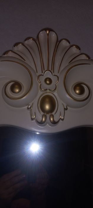 Продам зеркало,новое