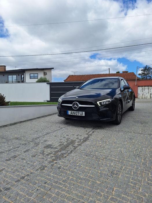 Mercedes a250e elétrico 72000km