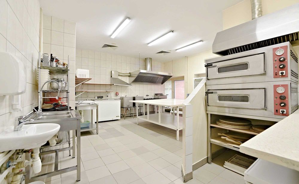 Wynajmę lokal gastronomiczny - PIZZA - Catering - Gotowy !!!