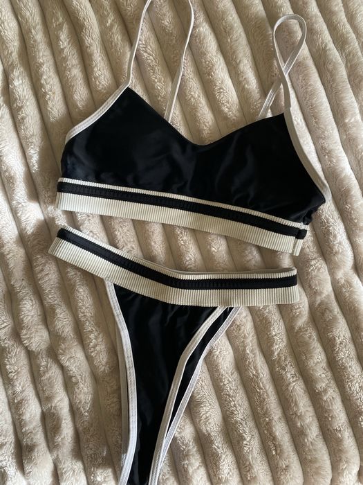 Купальник чорний