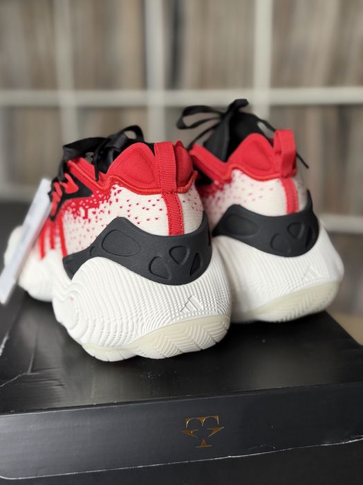 Adidas Trae Young 3