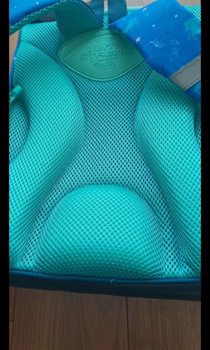 Nowy plecak tornister, sztywne plecy dziewczynka  jednorożec