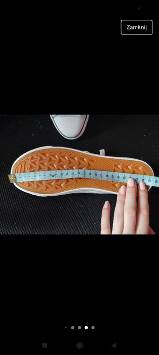 Błękitne trampki buty