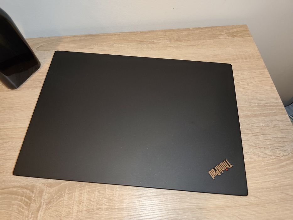Lenovo ThinkPad T14 G1 i5 10ª-Geração 14" FULL HD