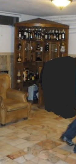 Bar de Canto em Madeira