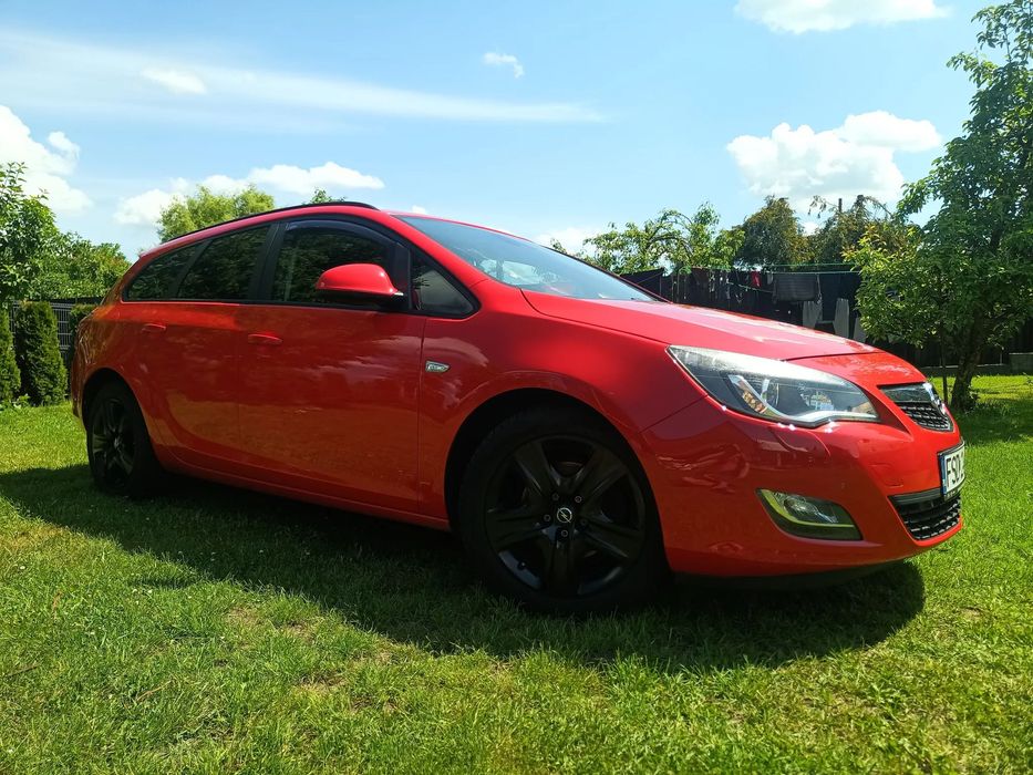 Opel Astra Astra 1.6 turbo 180 km Sprzedam/Zamienię,