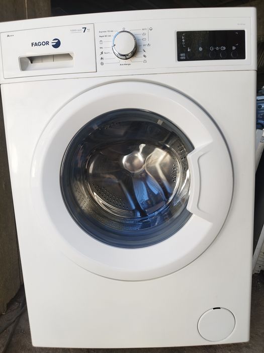Máquina de lavar roupa
