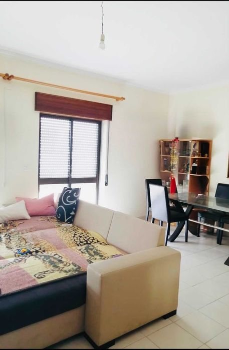 Arrendamento. Apartamento T3 em Samora Correia