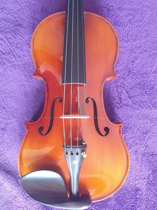 Skrzypce 4/4, nowe, ładne , dźwięczne