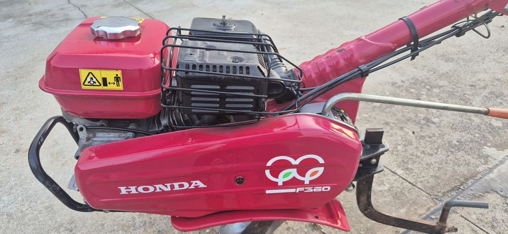 Moto enxada Honda F 360