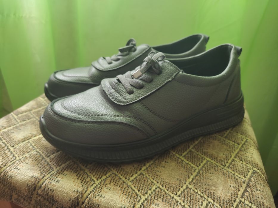 Кросівки кросовки кеди