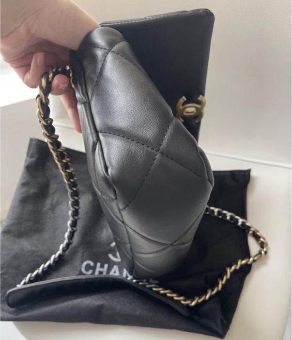 Продам сумка натуральная кожа брендовая