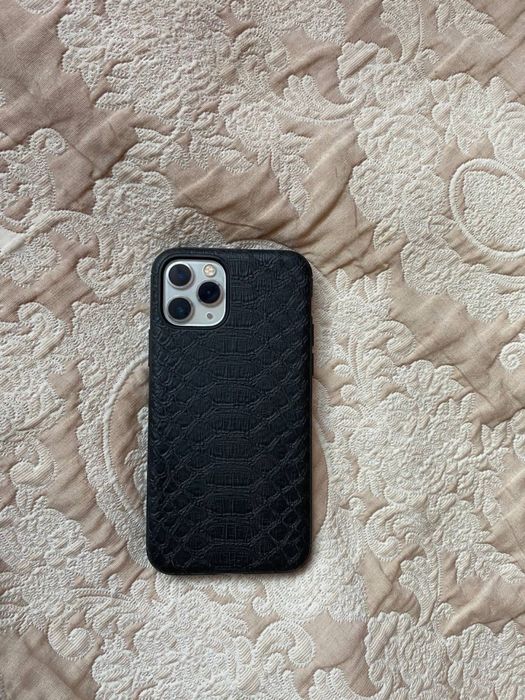 Продам 11 про  на 64