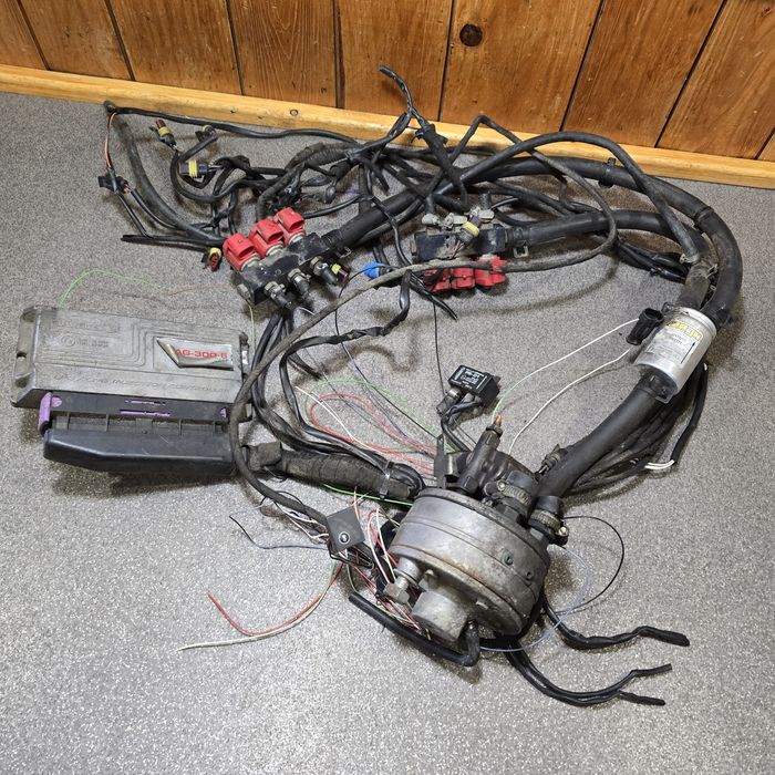 ГБО-4 підкапотка STAG-300-6 на 6 циліндрів для авто