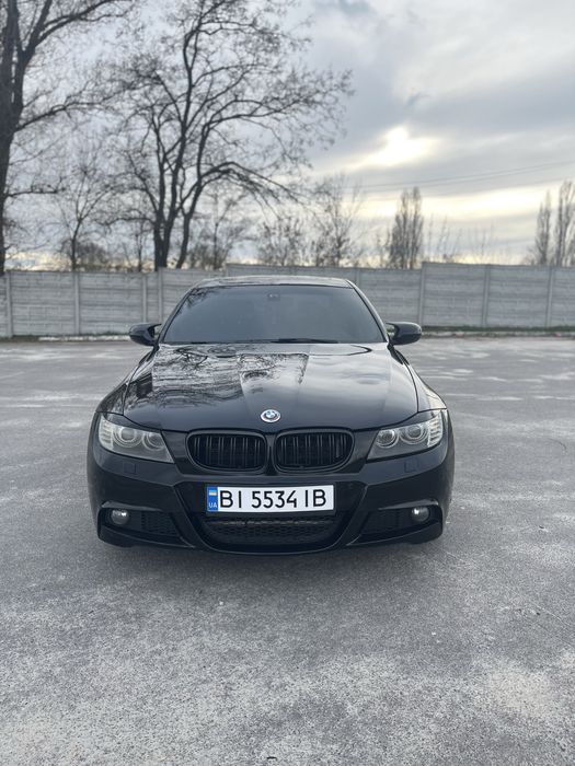 BMW E90 3л 2009 газ