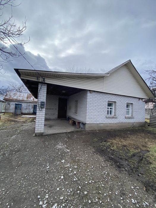 Продам будинок в м. Підгороднє